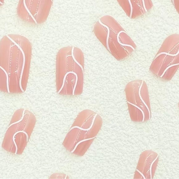 ($5) 24pc Pink Swirl Press On Nail Set - Picture 2 of 3